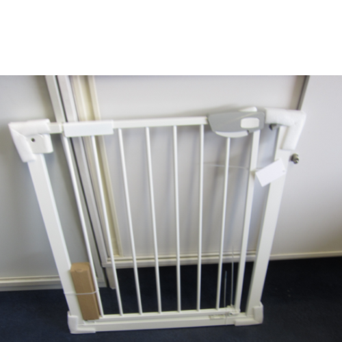Auto-Close Baby Safety Gate YARDIN Treppenschutzgitter: Foto 2 von 4 zur Rückruf vom 30.10.2026