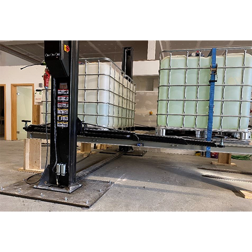 Longus Zweisäulen-Autolift: Foto zur Produktwarnung vom 21.11.2025
