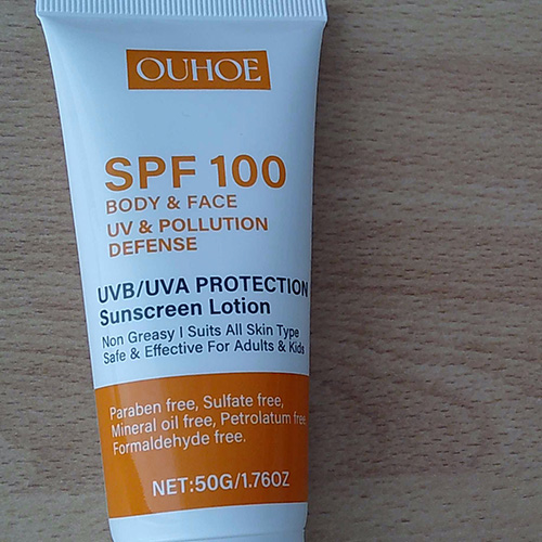 OUHOE SPF100 BODY & FACE, UV & POLLUTION DEFENSE, UVB/UVA PROTECTION: Foto zur Produktwarnung vom 28.08.2026