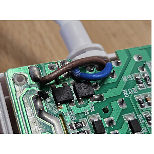 sccvee USB Charger: Foto 2 von 4 zur Rückruf vom 24.10.2025