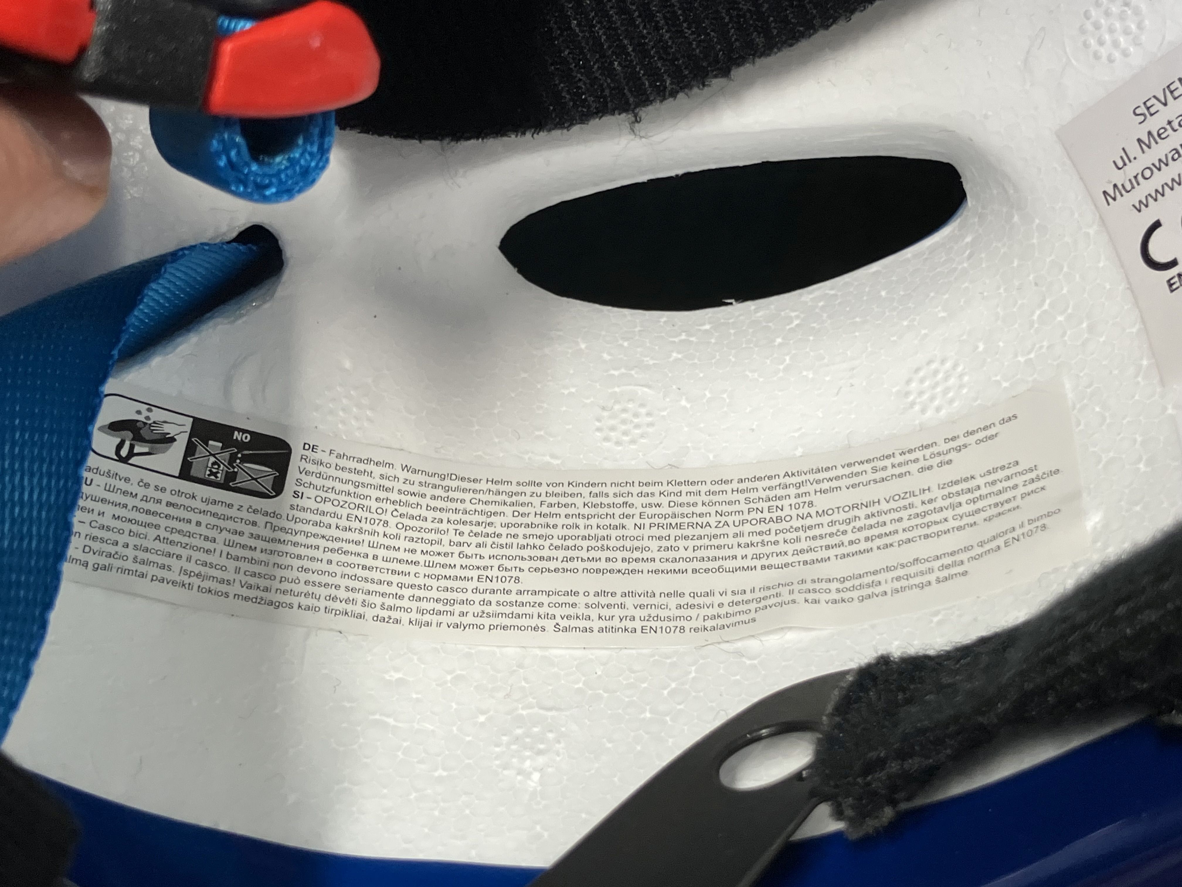 Seven Bike Helmet Mickey: Foto 3 von 4 zur Produktwarnung vom 17.07.2026