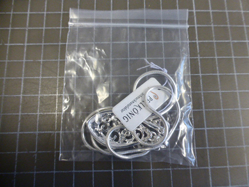 snake chain necklace with silver plating: Foto zur Produktwarnung vom 13.03.2026