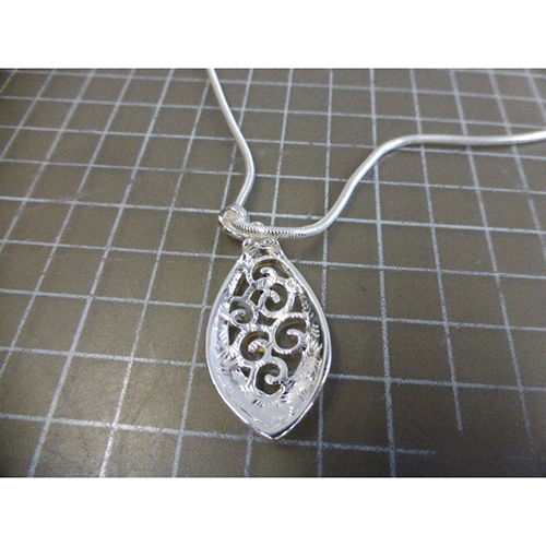 snake chain necklace with silver plating: Foto 4 von 4 zur Produktwarnung vom 13.03.2026