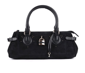Brampton Schwarze Echtleder-Handtasche der Marke: Foto zur Produktwarnung vom 04.08.2026